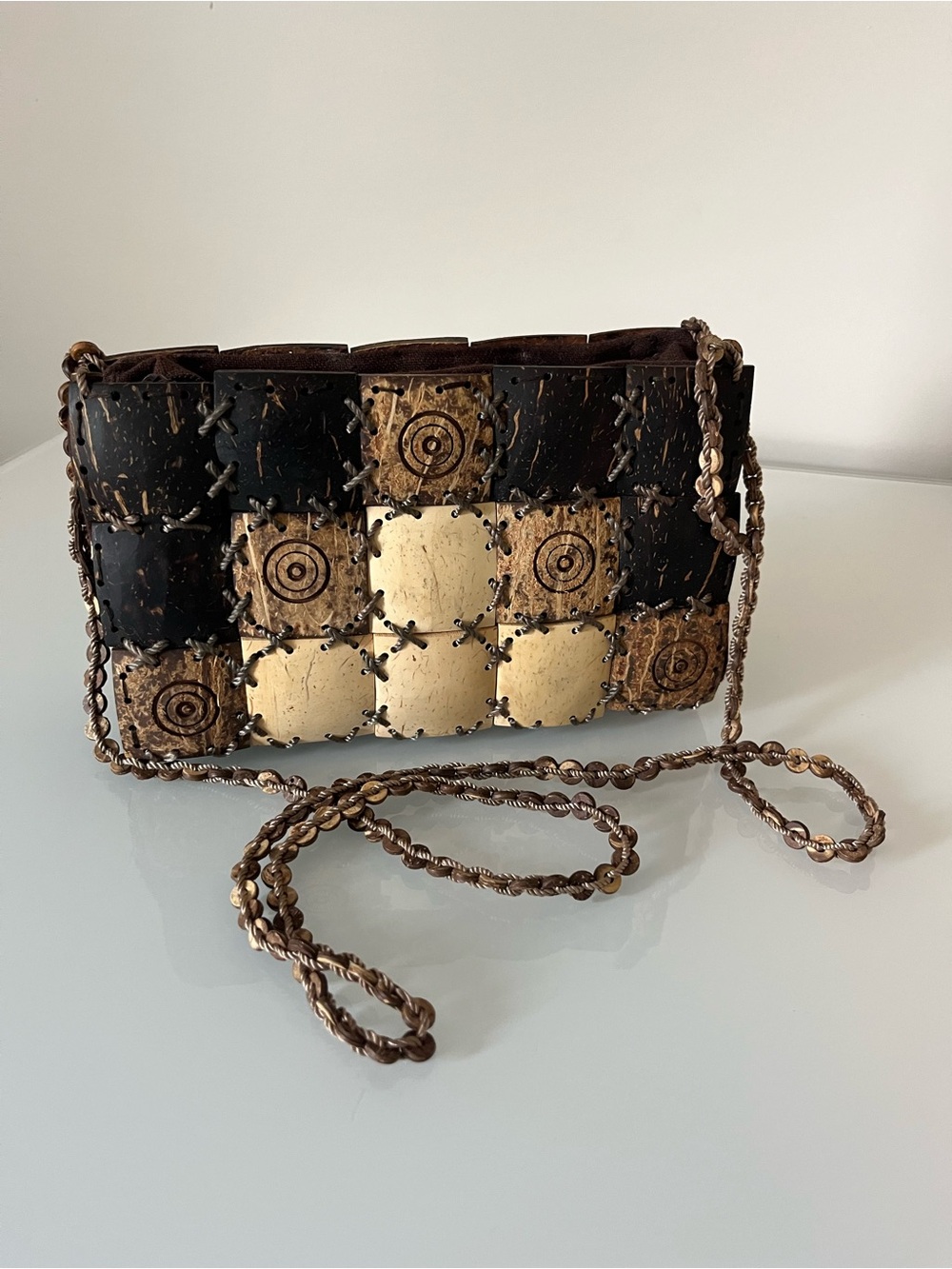 VTG Handmade Black and Cream Coconut Shell Crossbody/Shoulder Bag